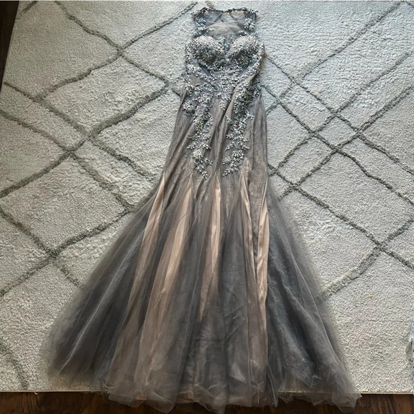 JVN BY JOVANI PROM PAGEANT FORMAL LONG MAXI DRESS GOWN silver nude cutout 2 - Picture 16 of 16